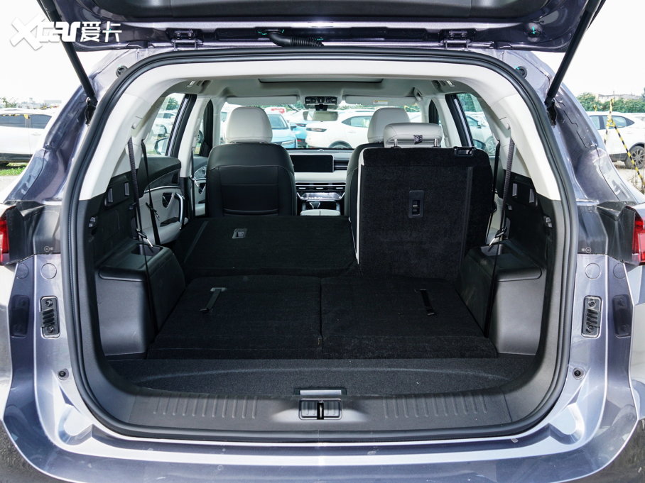 2023;X70 PLUS 1.6T DCT 7