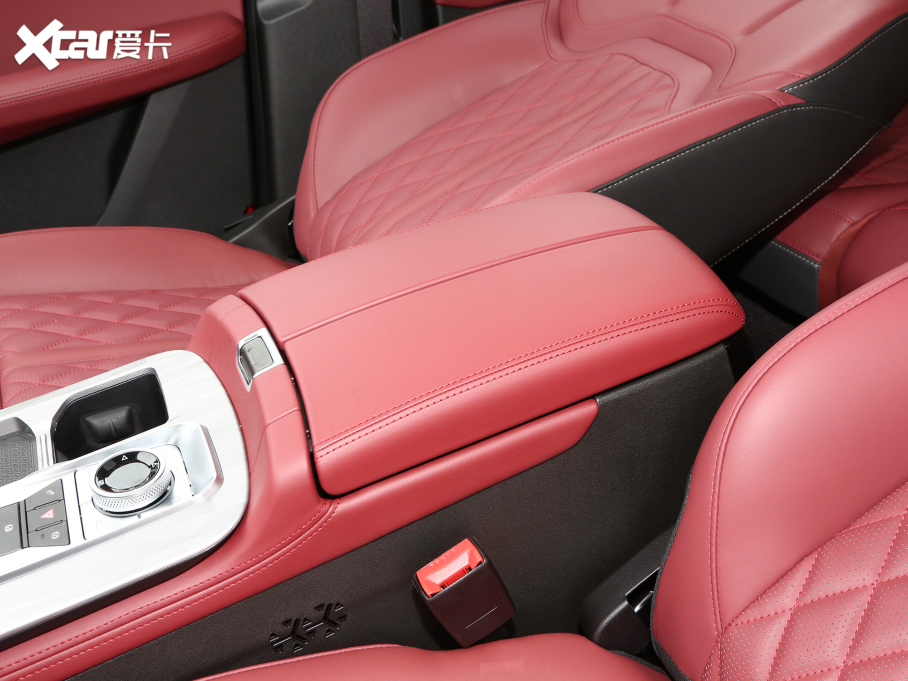 2023���;X70 PLUS 1.6T DCT���� 5��