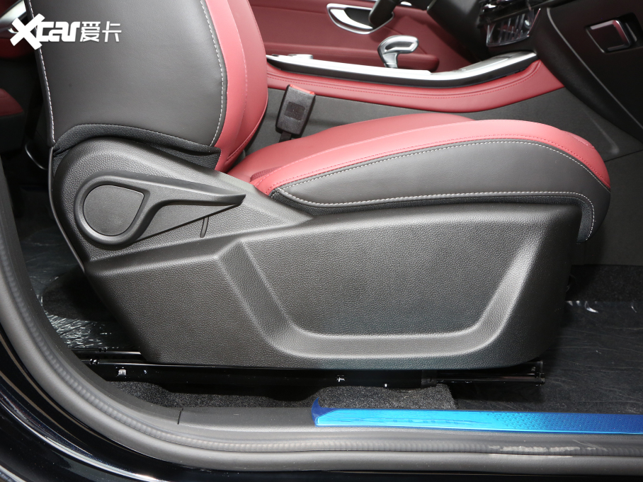 2023;X70 PLUS 1.6T DCT 5