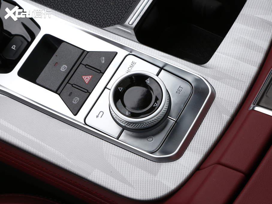 2023;X70 PLUS 1.6T DCT 5