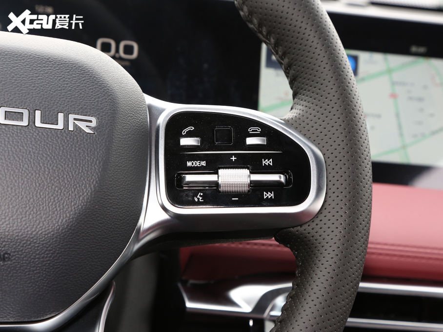 2023;X70 PLUS 1.6T DCT 5