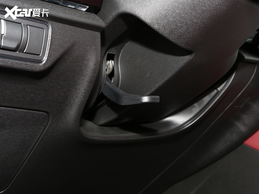 2023;X70 PLUS 1.6T DCT(qing) 5