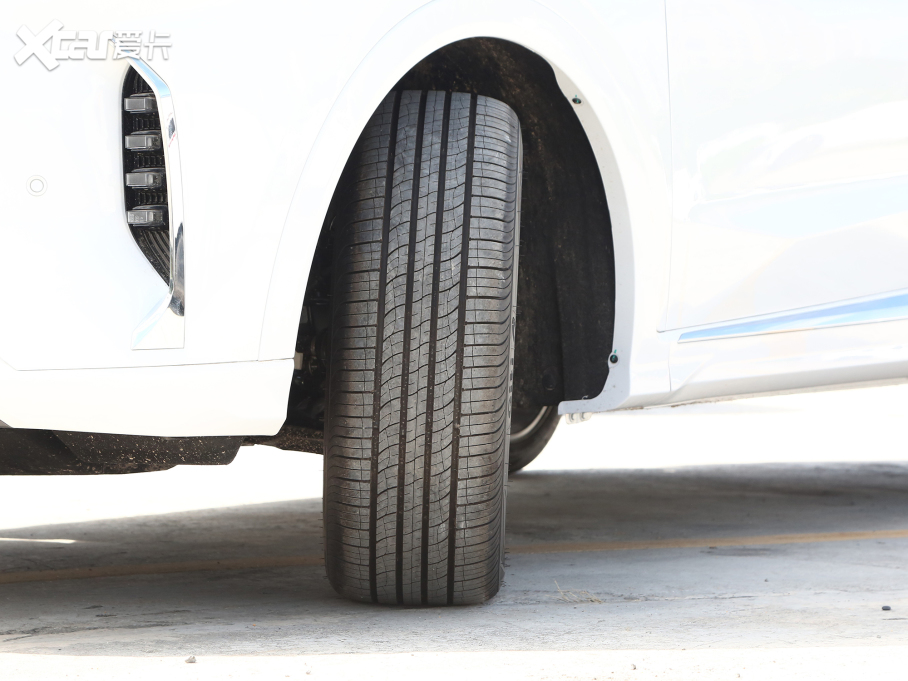 2023;X70 PLUS 1.6T DCTPRO 7