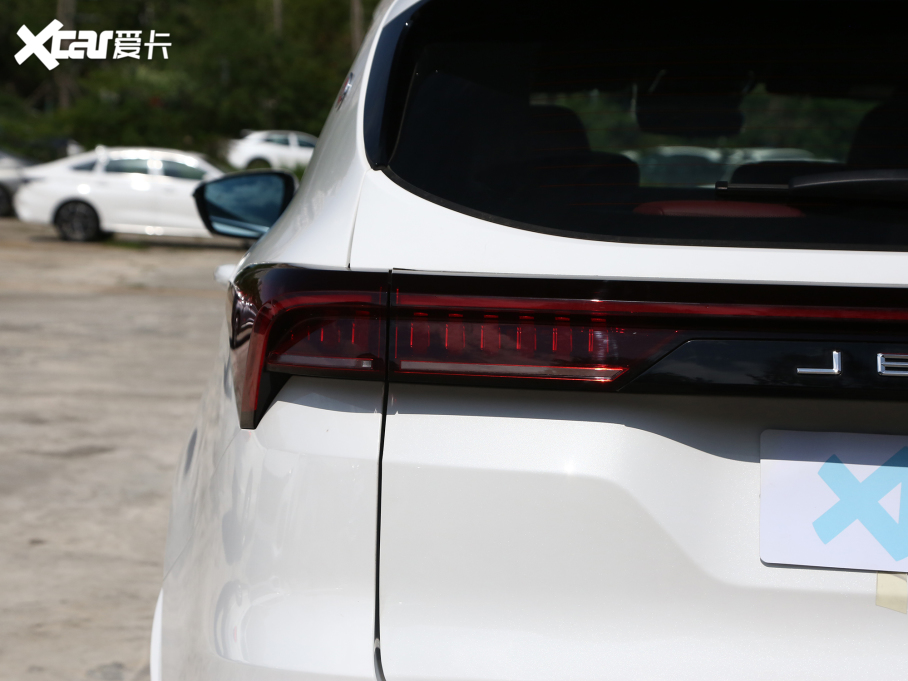 2023;X70 PLUS 1.6T DCT(qing)PRO 7