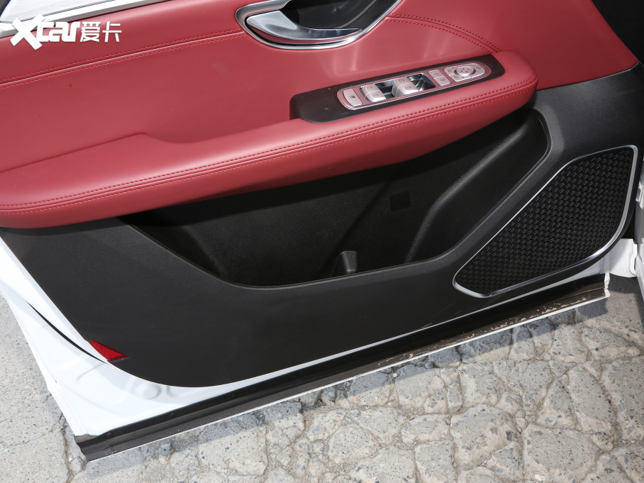 2023;X70 PLUS 1.6T DCTPRO 7