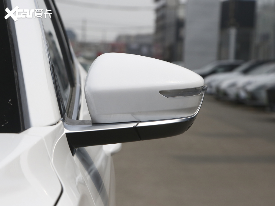 2023;X70 PLUS 1.5T քPRO 7