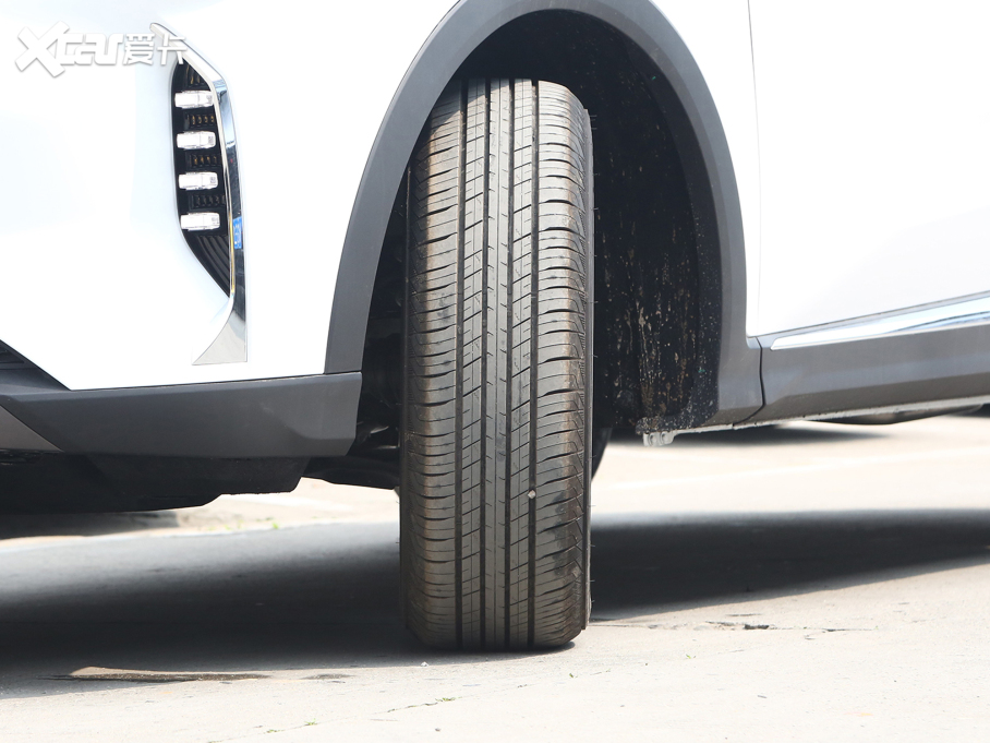 2023;X70 PLUS 1.5T քPRO 7