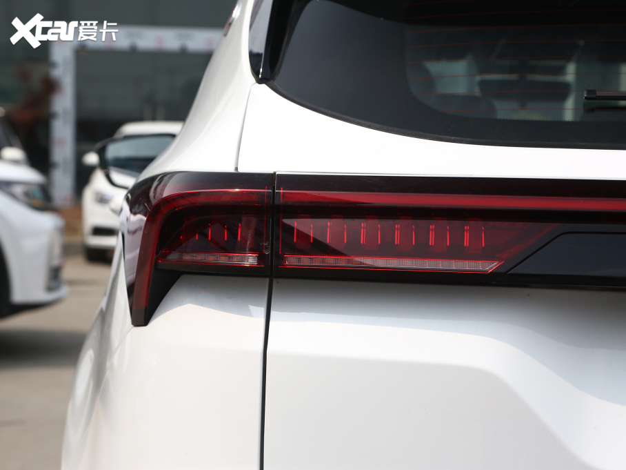 2023;X70 PLUS 1.5T ք(dng)PRO 7