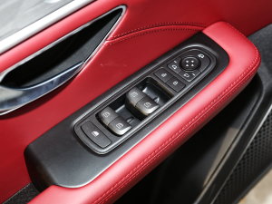 20231.5T DCTPLUS 5 {܇ƅ^(q)	