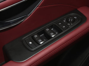 20232.0T DCT(qing)M(jn)AX 7 п؅^(q)