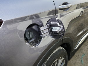 2023款1.6T DCT强者 7座 油箱盖