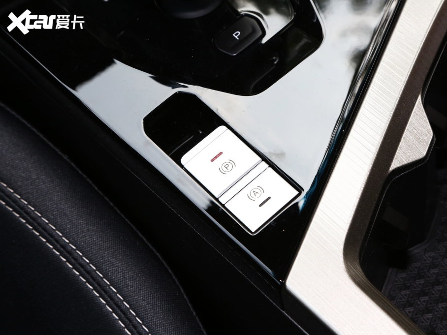 2023;X70 1.5T DCTԽPRO 5