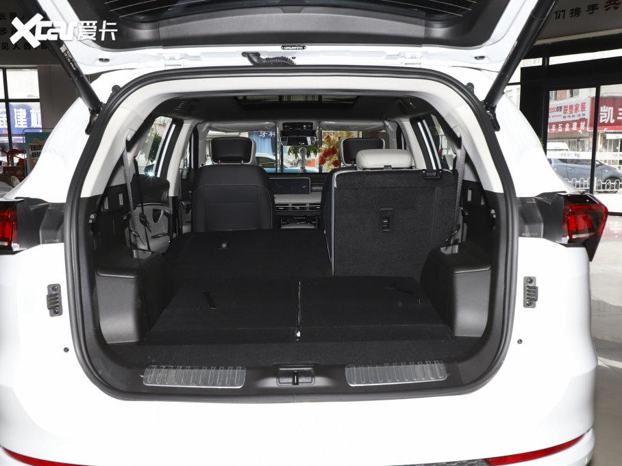 2023;X70 T 2.0T DCTP 7