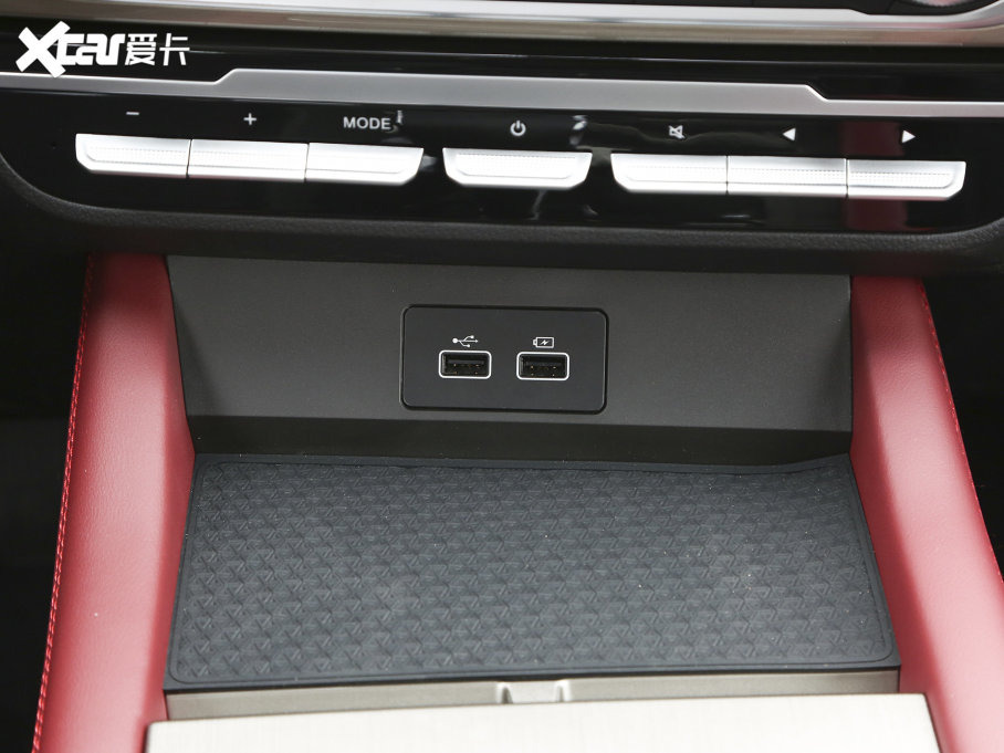 2023;X70 1.5T DCTԽPRO 7