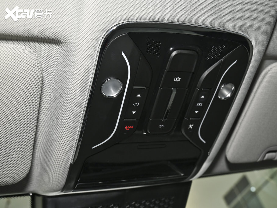 2023;X70 T 2.0T DCT 5