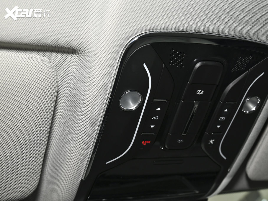 2023;X70 T 2.0T DCT 5