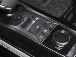 2023T 2.0T DCTP 7 v܇Ƅ