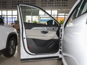 2023T 2.0T DCTP 7 {λ܇T