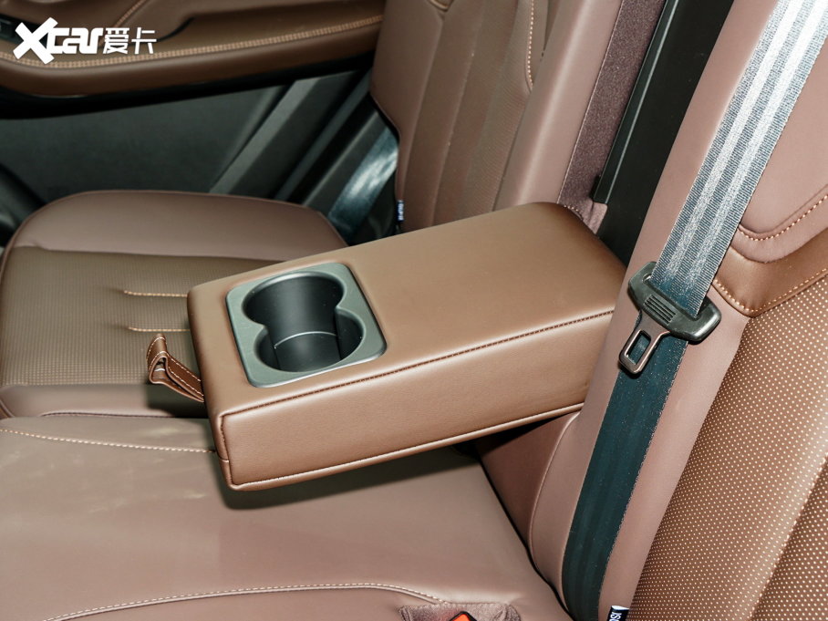 2023;X90 PLUS Ŀ 1.6TD DCTe 7