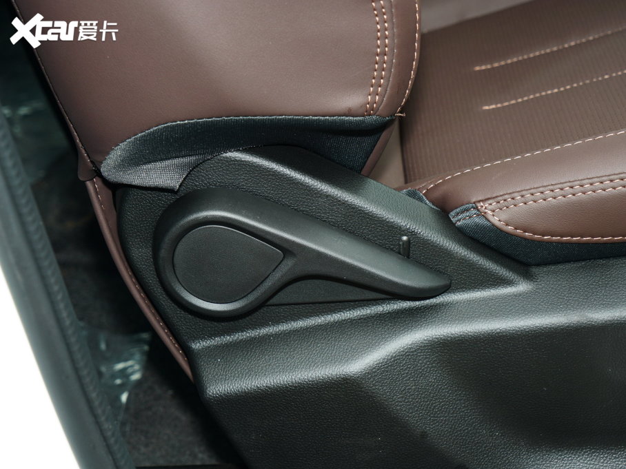 2023;X90 PLUS Ŀ 1.6TD DCTe 7