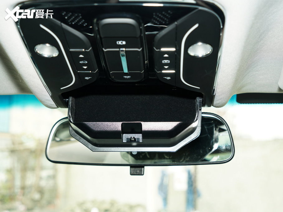 2023;X90 PLUS Ŀ 1.6TD DCTe 7