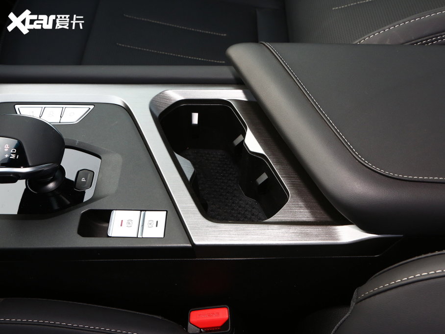 2023;X90 PLUS Ŀ 1.6TD DCTe 5