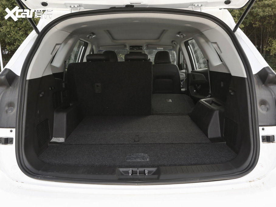 2023;X90 PLUS Ŀ 1.6TD DCTe 5