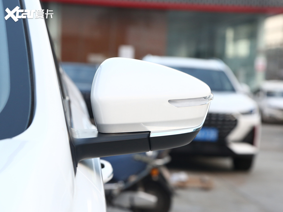 2023;X90 PLUS Ŀ 1.6TD DCTf@ 7