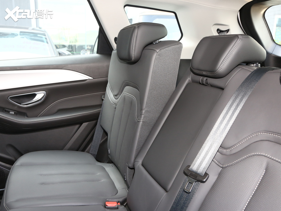 2023;X90 PLUS Ŀ 1.6TD DCTf@ 7