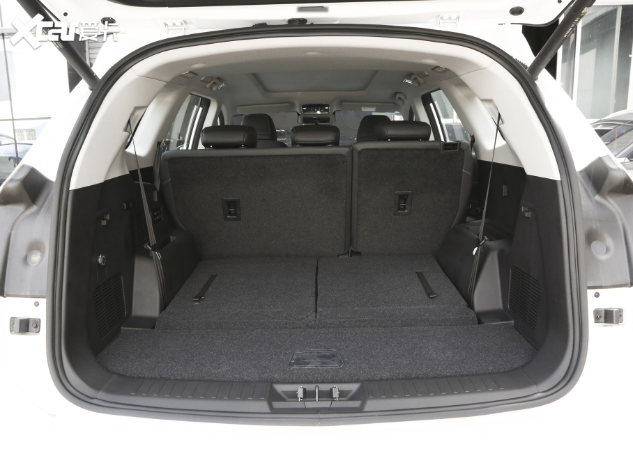 2023;X90 PLUS Ŀ 1.6TD DCTf@ 7