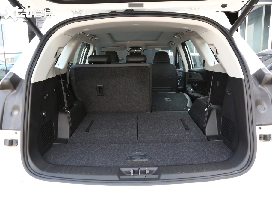 2023;X90 PLUS Ŀ 1.6TD DCTf@ 7