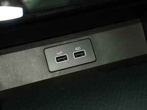 2023Ŀ 1.6TD DCTe 7 п؅^(q)