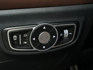 2023Ŀ 1.6TD DCTe 7 п؅^(q)