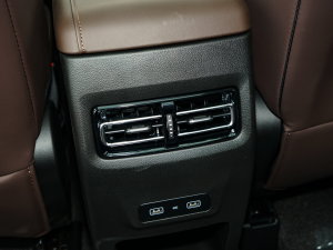 2023Ŀ 1.6TD DCTe 7 п؅^