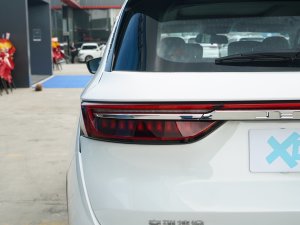 2023款1.6TD DCT平层+ 7座 细节外观