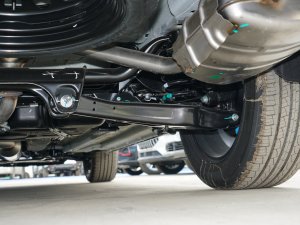 2023款1.6TD DCT平层+ 7座 细节外观