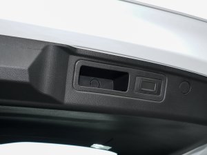 2023款1.6TD DCT平层+ 7座 空间座椅