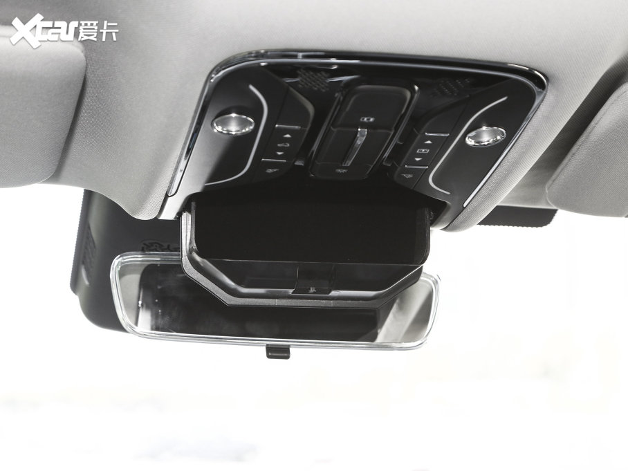 2023;X90  2.0T DCTٰ 5