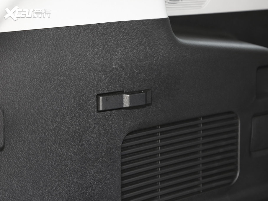 2023;X90  2.0T DCTٰ 5