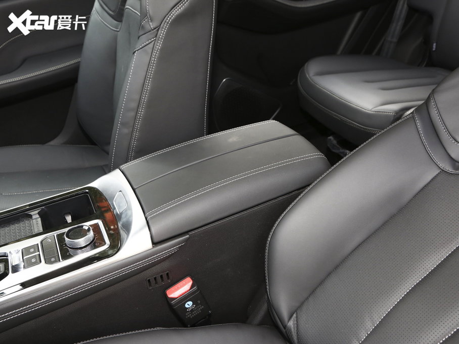 2023;X90  2.0T DCTٰ 7