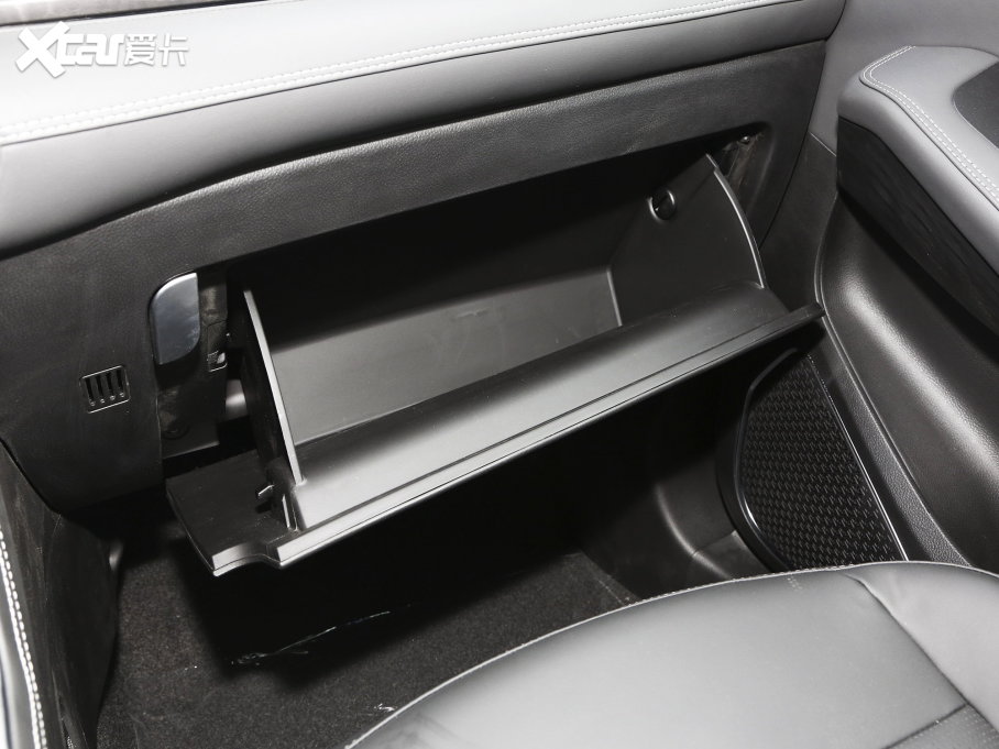 2023;X90  2.0T DCTٰ 7