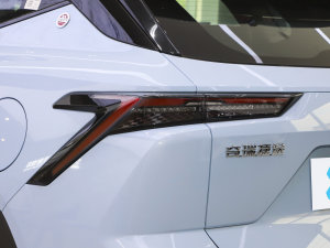 2023款1.5T DHT闪电 尾灯