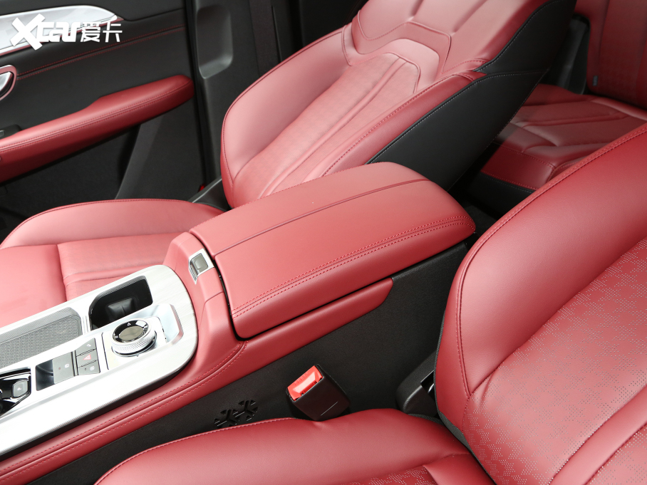 2023;X70 PRO 1.5T DCT 5