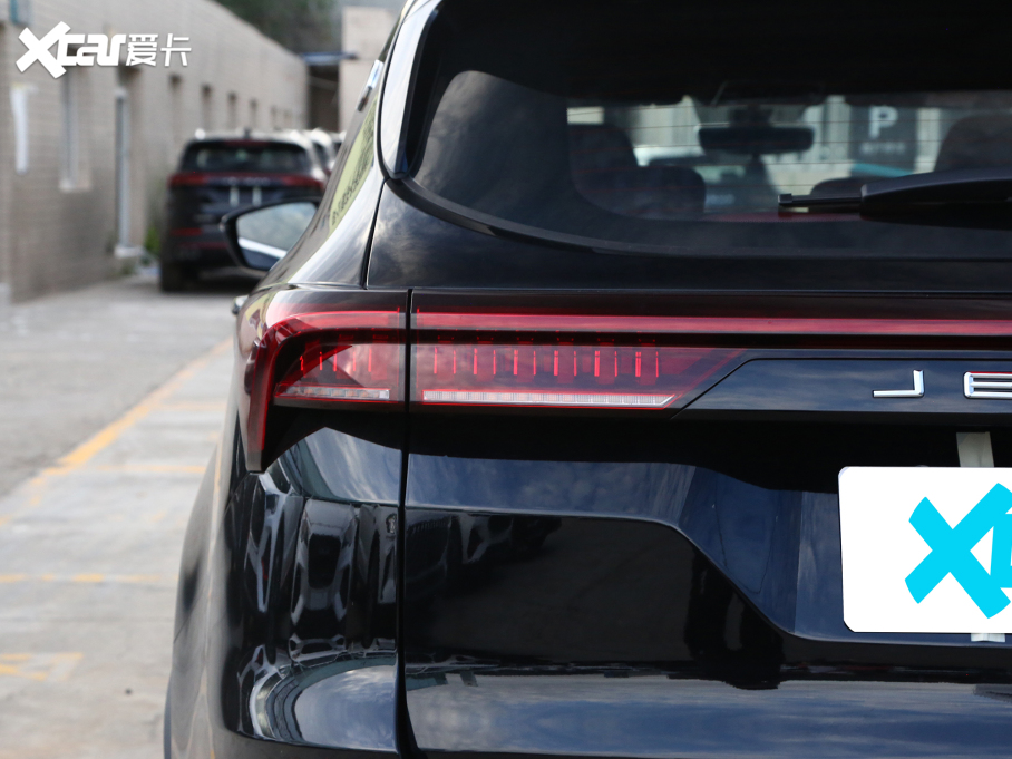 2023;X70 PRO 1.5T DCT 7