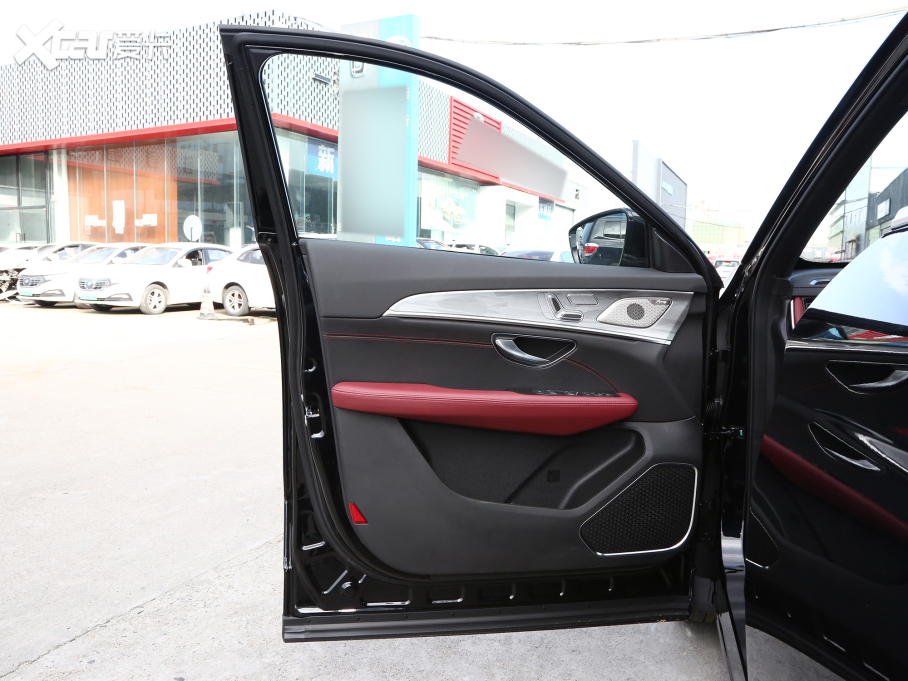 2023;X70 PRO 1.5T DCT 7