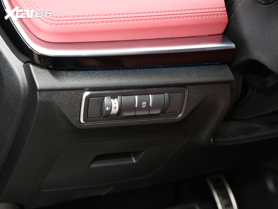 2023;X70 PRO 1.5T DCT 7