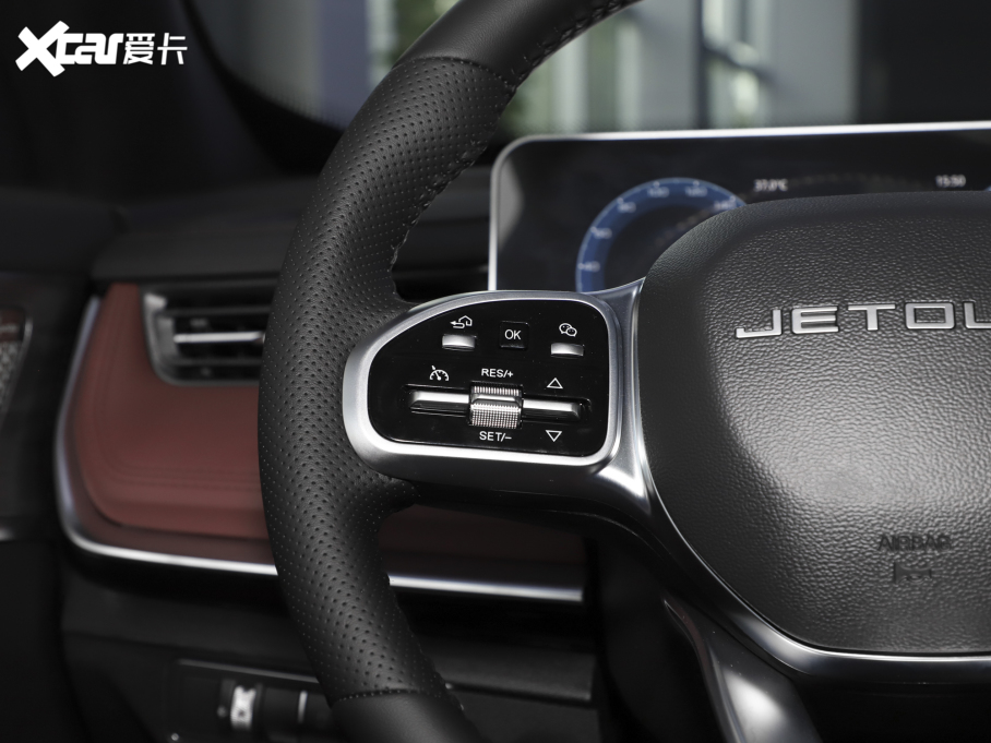 2023;X70 PRO 1.6T DCTPRO 7