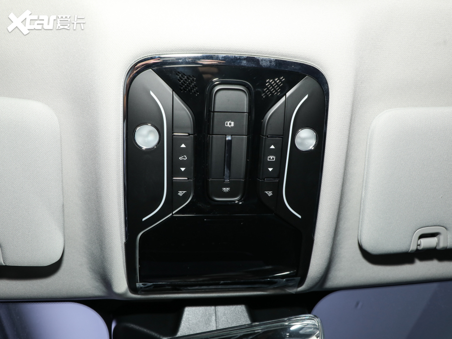 2024;X90 PRO 2.0T DCT 5 