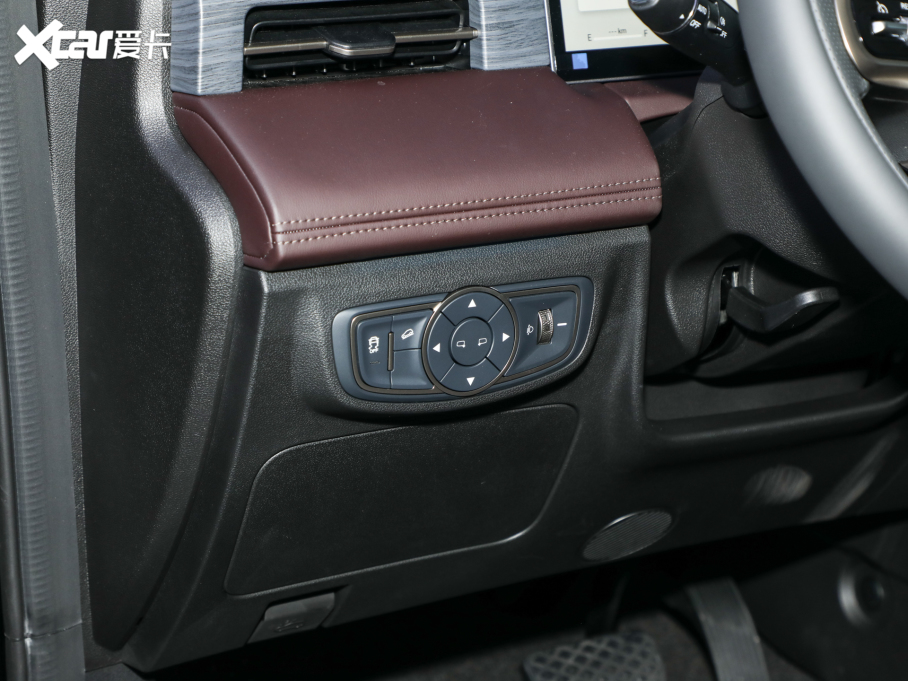 2024;X90 PRO 2.0T DCT 5 