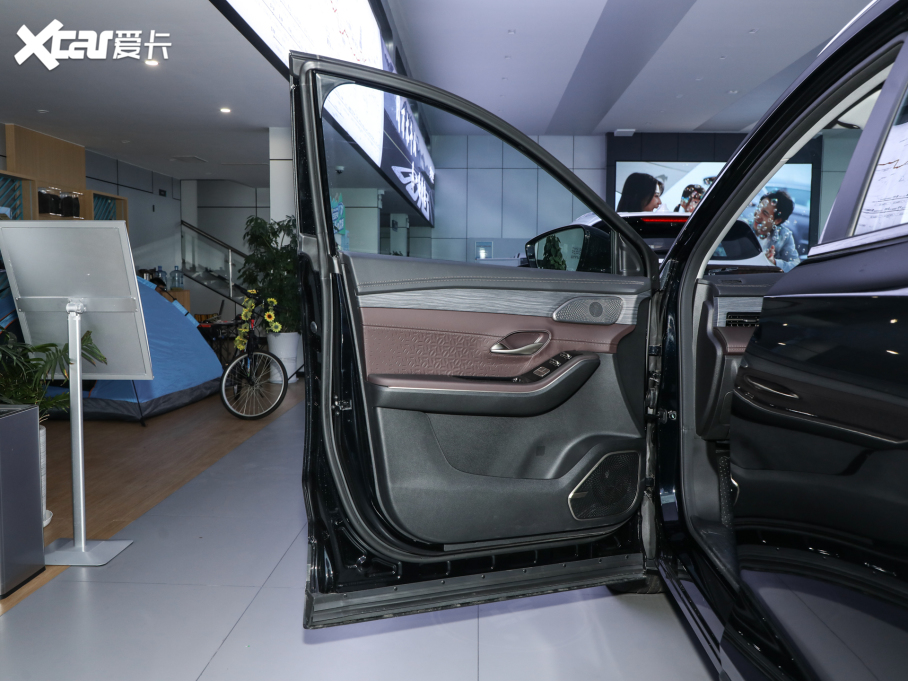 2024;X90 PRO 2.0T DCT 5 